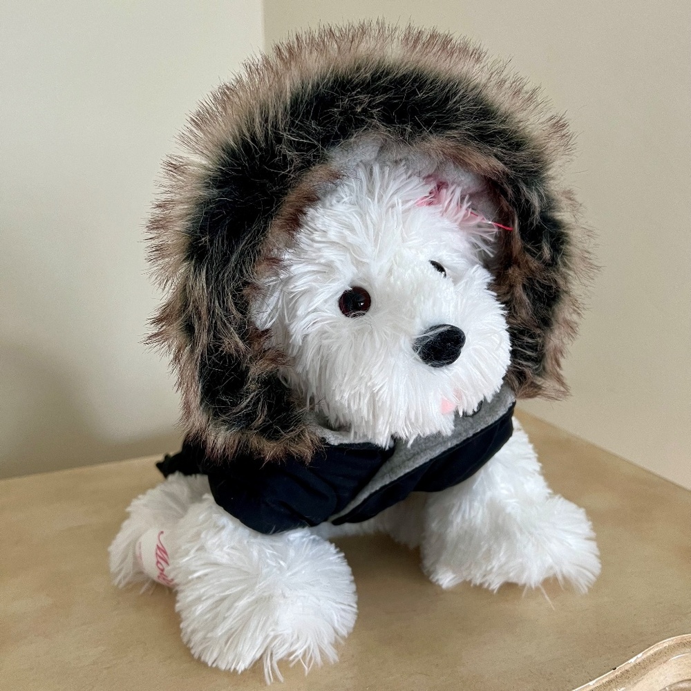 ๐ถ Faux Fur Hooded Dog Coat- NWOT - Size SMALL ๐ถ